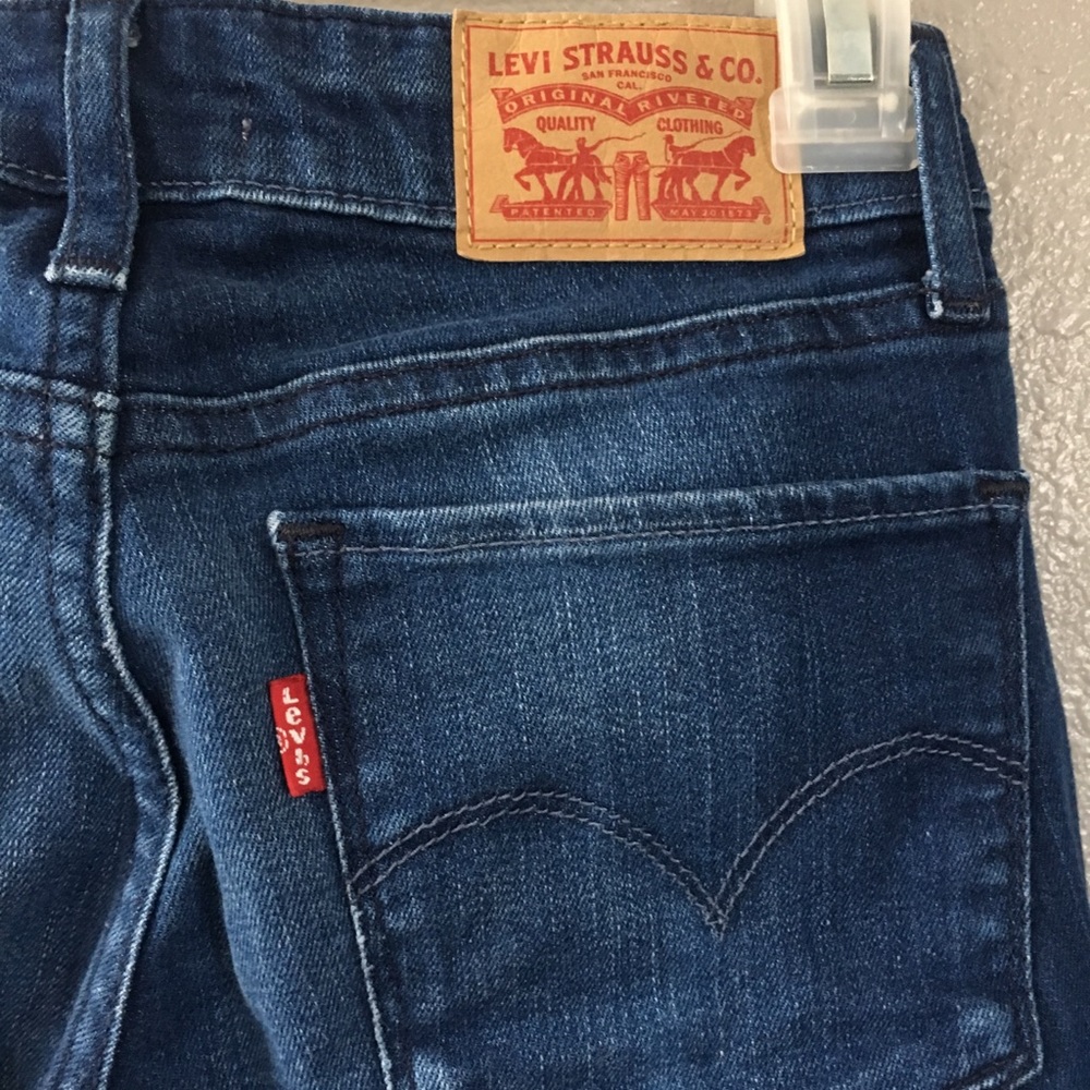 levi jeans